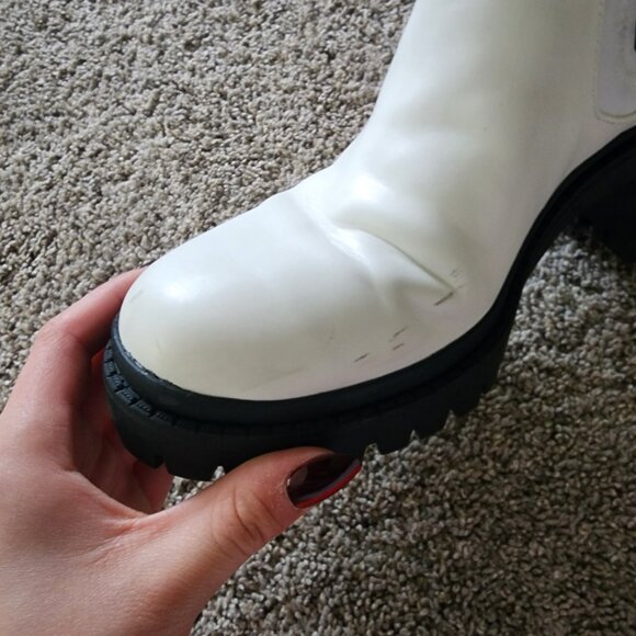 Simply Vera Vera Wang Black and White Slip on Combat Boots - Picture 10 of 11